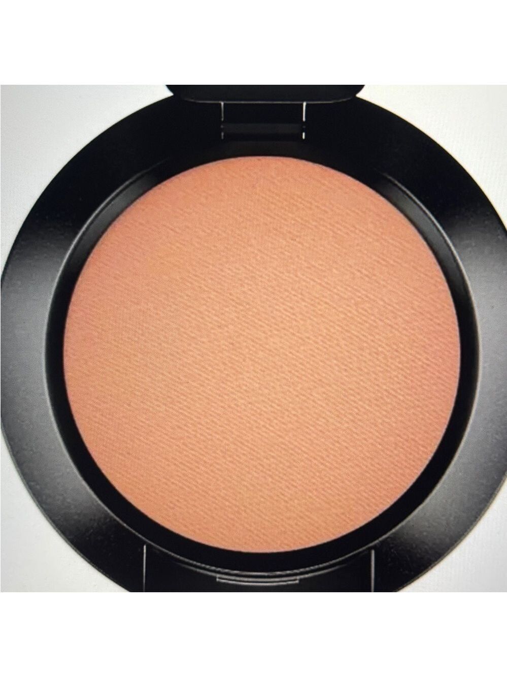 MAC Matte Eye Shadow Soft Brown.